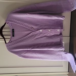 Lioness lilac colored cardigan with extra long sleeves